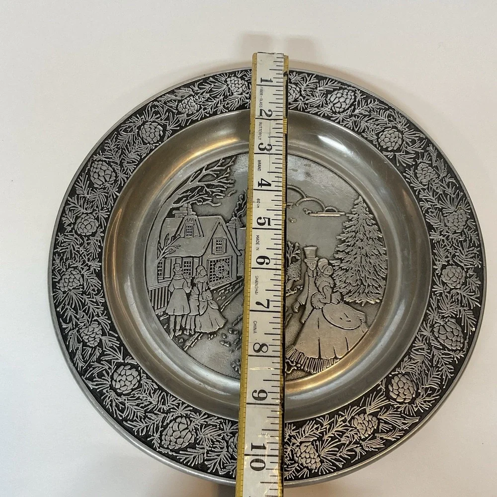 Vintage~Wilton~1978~Pewter Collectible Christmas Plate~RWP~Made In USA~Holiday‎